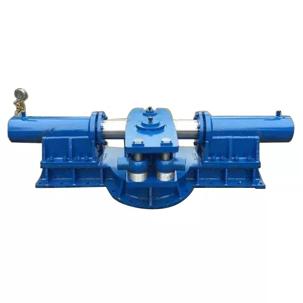 Moteurs hydrauliques pour appareil à gouverner de navire